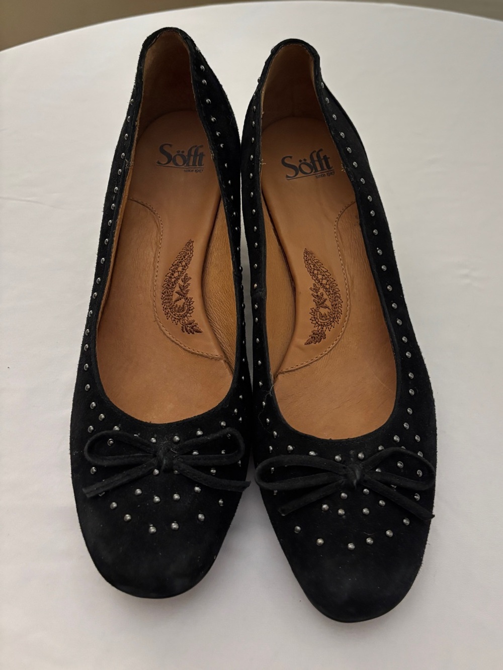 Sofft Kalliope Black Suede Studded Ballet Pump ~ Women’s 10 M